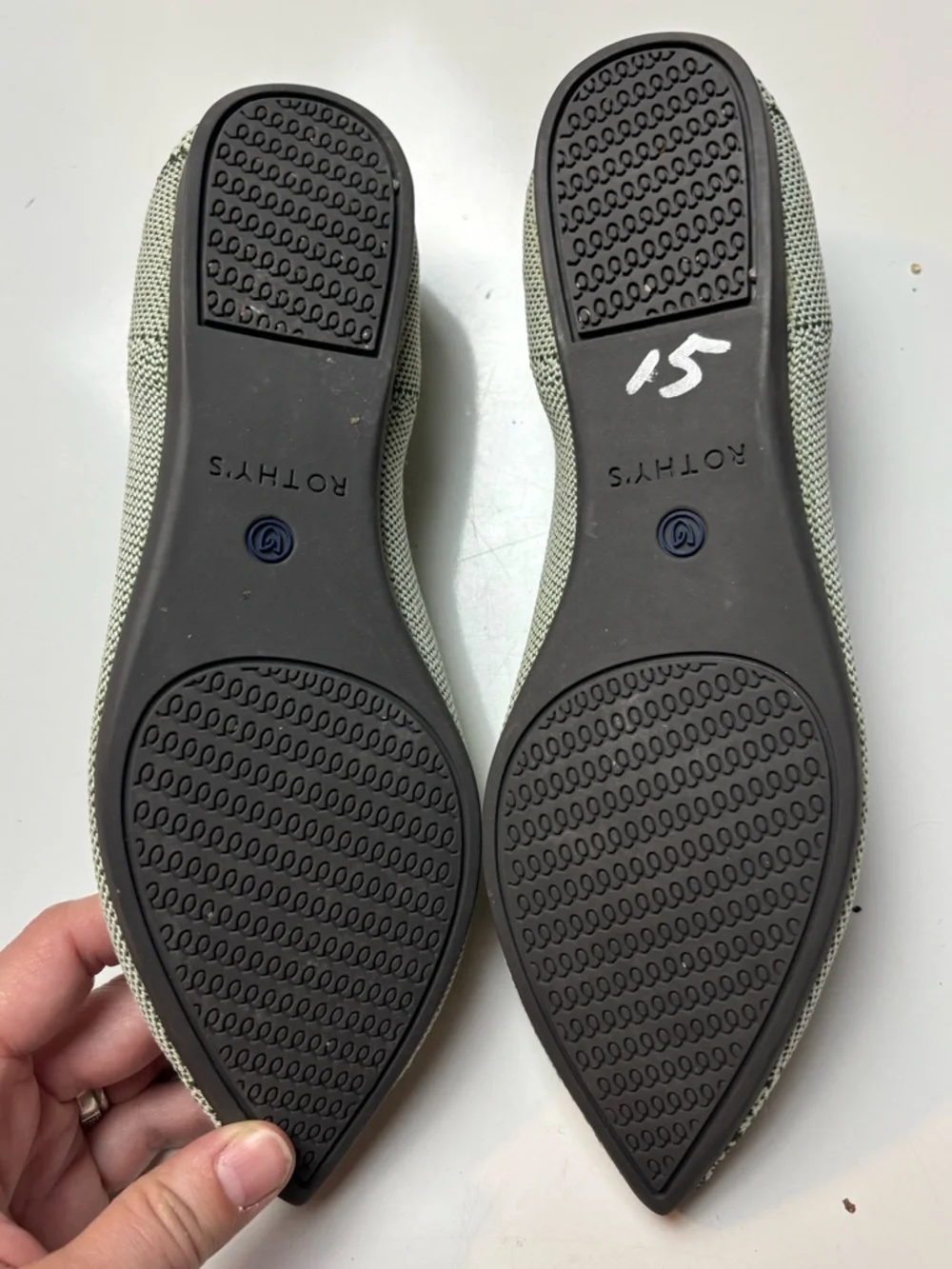 Rothys Pistachio Python the point‎ flats sz 7 RARE